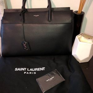 Saint Laurent leather black bag